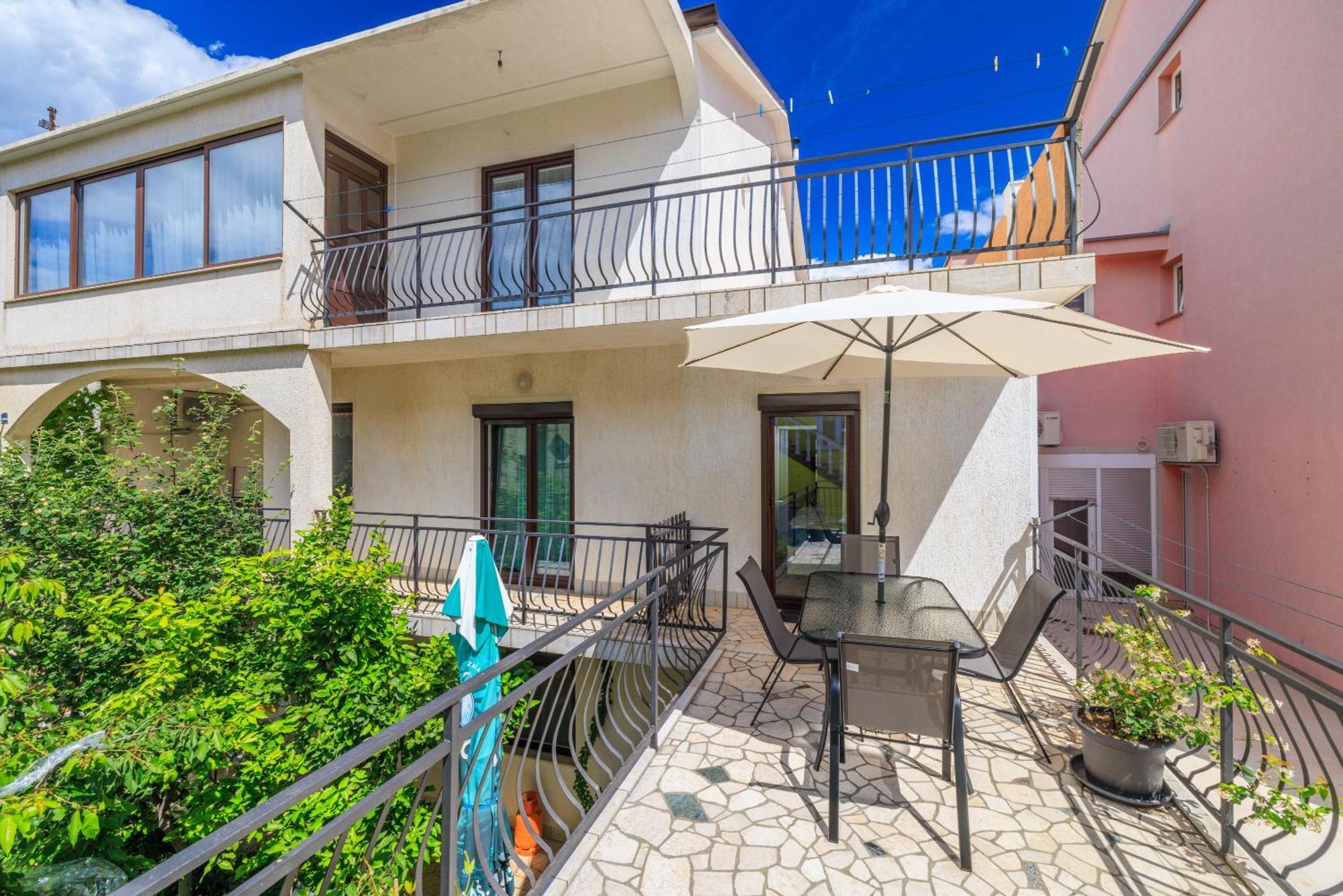Apartman Antonia Crikvenica Esterno foto