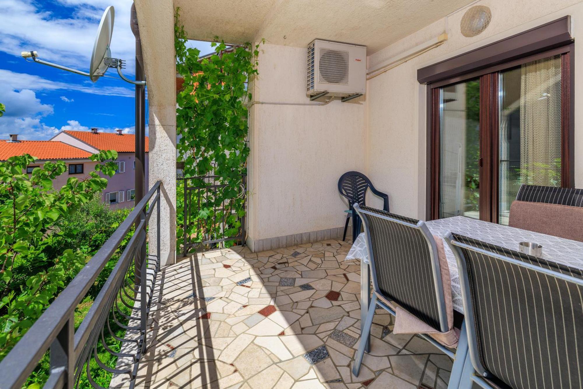 Apartman Antonia Crikvenica Esterno foto